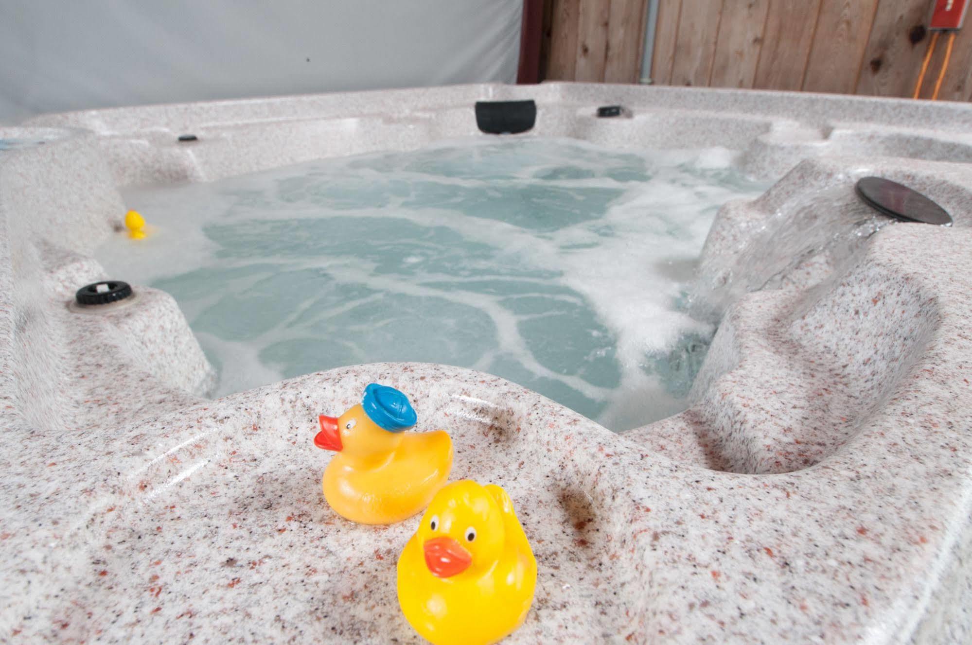 Southfleet Motor Inn Уелфлийт Екстериор снимка